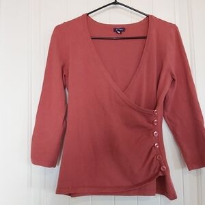 NEW? Reitmans side buttoned top /B4